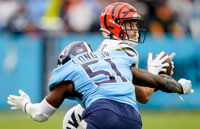 Tennessee Titans linebacker David Long Jr. (51) breaks up a pass intended for Cincinnati Bengals wide receiver Trent Taylor (11) during the third quarter at Nissan Stadium Sunday, Nov. 27, 2022, in Nashville, Tenn.